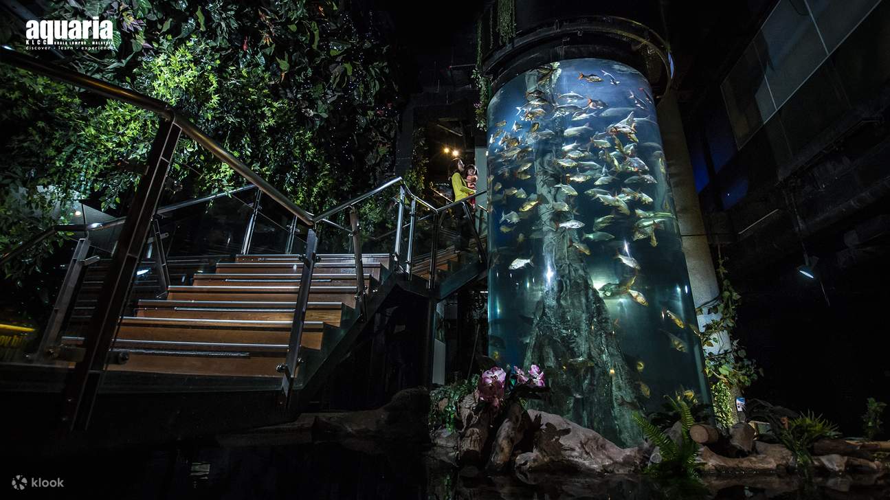 Aquaria KLCC bg
